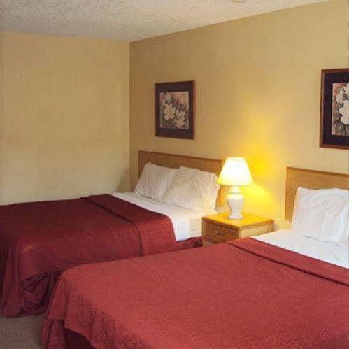 Motel 6-Blue Springs, Mo Zewnętrze zdjęcie